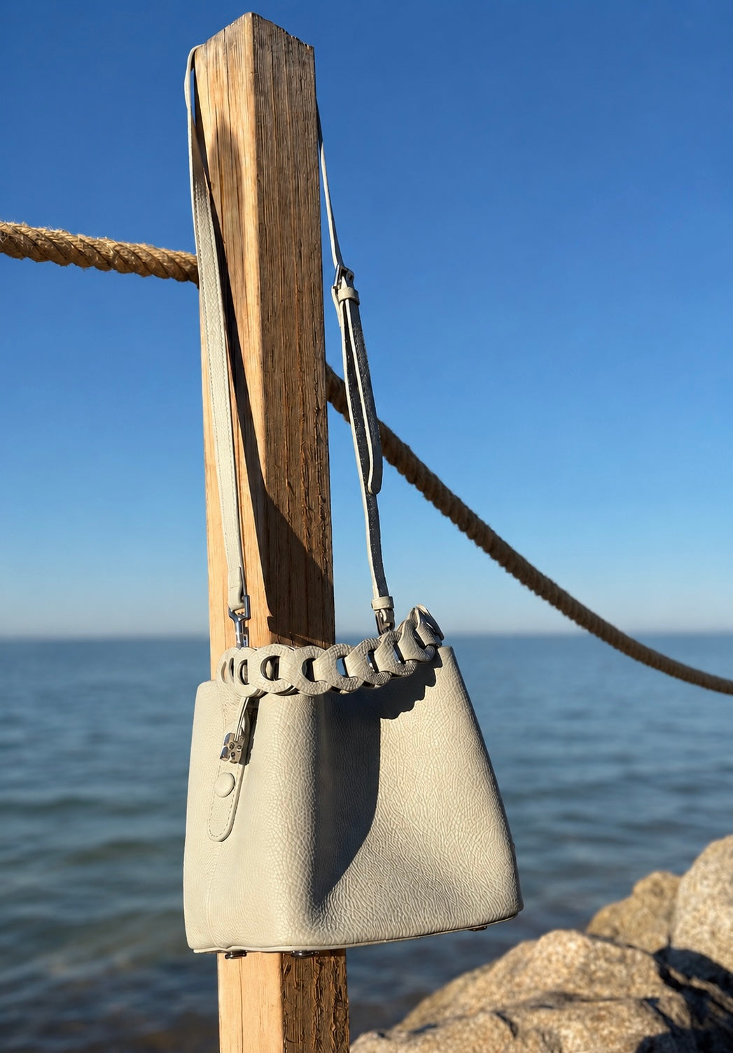 ELENA bucket bag